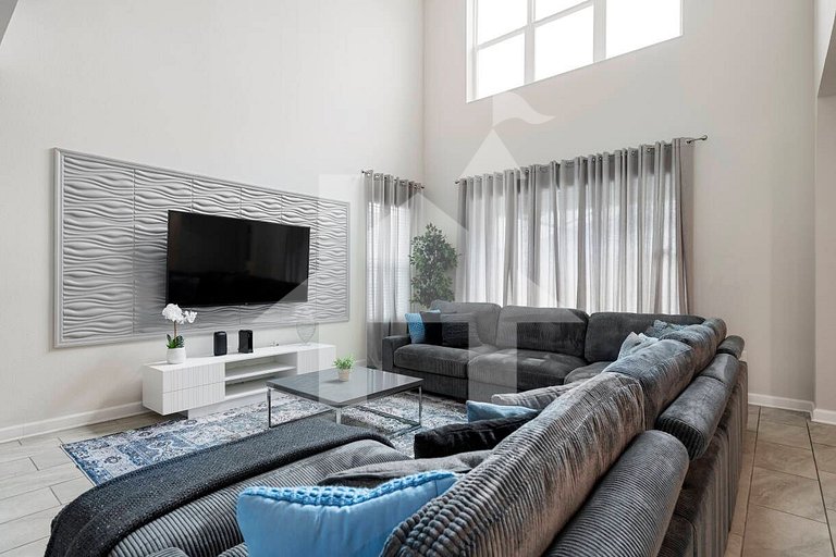 Vacation Home Near Disney, 5 bedrooms