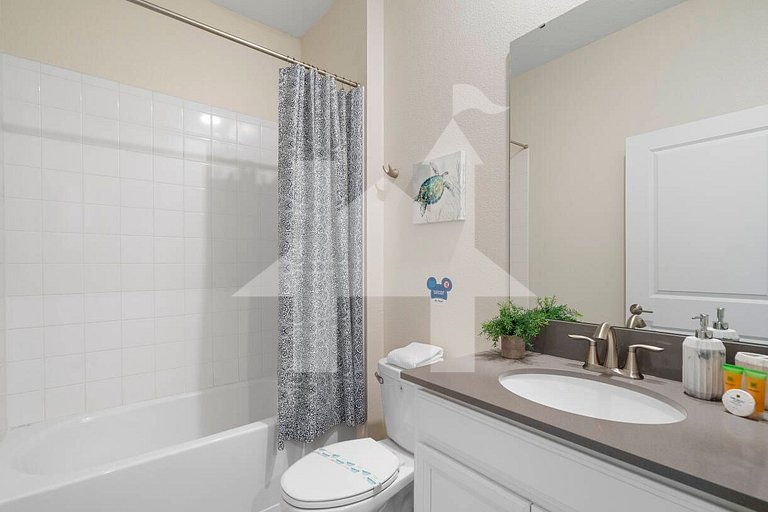 Vacation Home Near Disney, 5 bedrooms