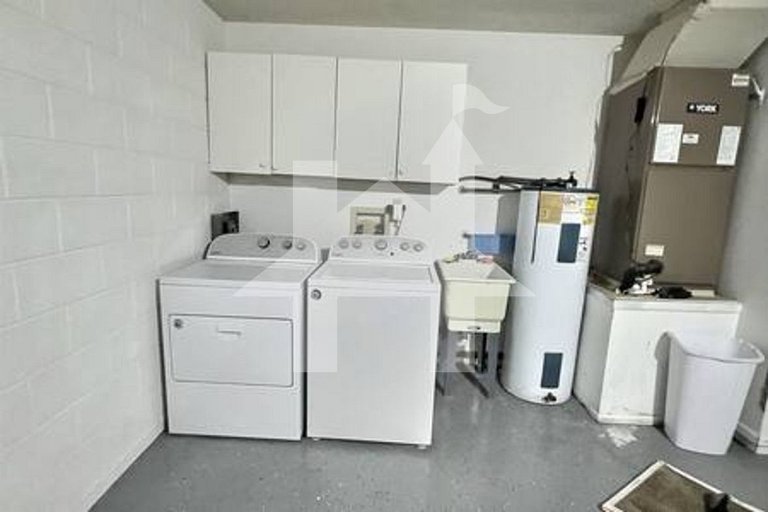 Vacation Home Near Disney, 4 bedrooms