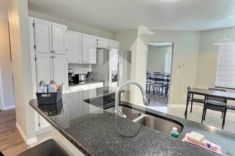 Vacation Home Near Disney, 4 bedrooms