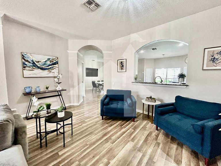 Casa Épica de 6 Quartos | Quarto dos Vingadores + Piscina