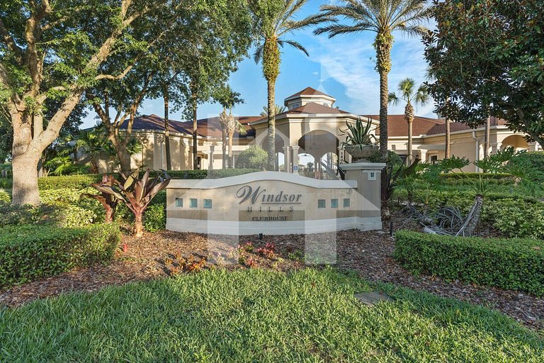 Windsor Hills 6BR Villa w/ Pool & Game Room