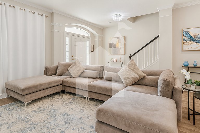 Windsor Hills 6BR Villa w/ Pool & Game Room