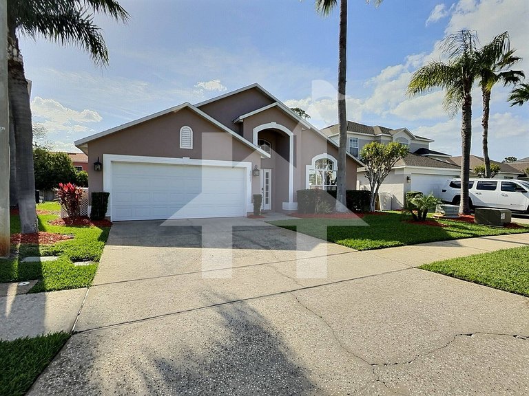 Vacation Home Near Disney, 4 bedrooms