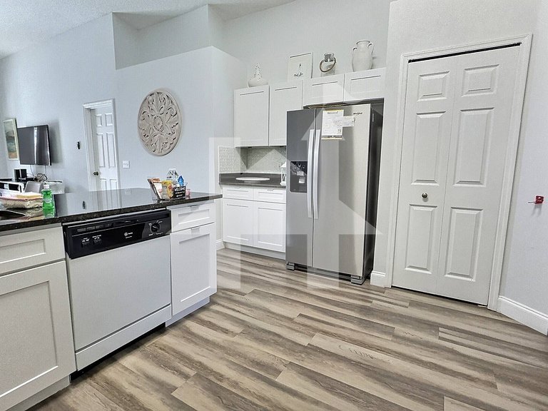 Vacation Home Near Disney, 4 bedrooms