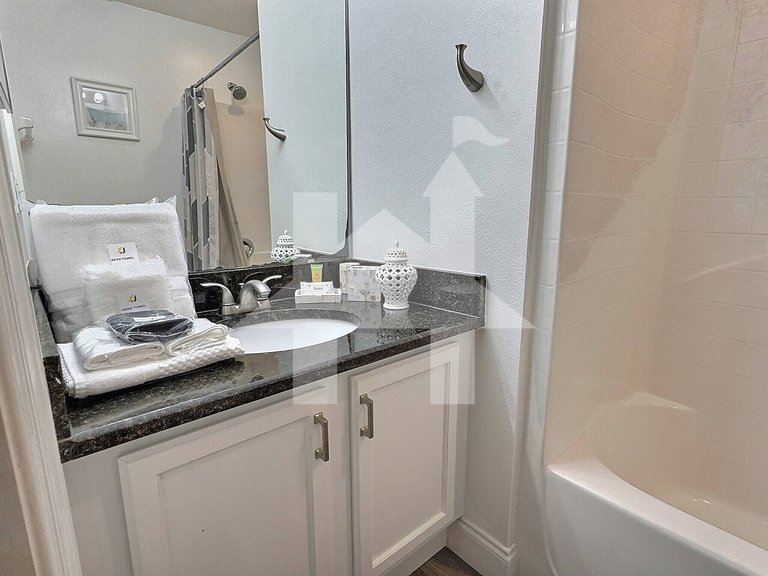 Vacation Home Near Disney, 4 bedrooms