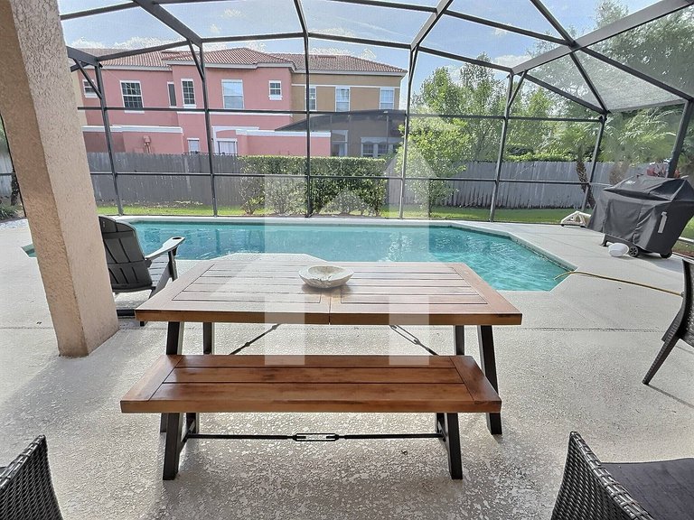 Vacation Home Near Disney, 4 bedrooms