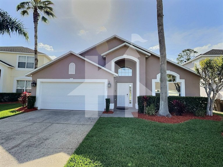 Vacation Home Near Disney, 4 bedrooms
