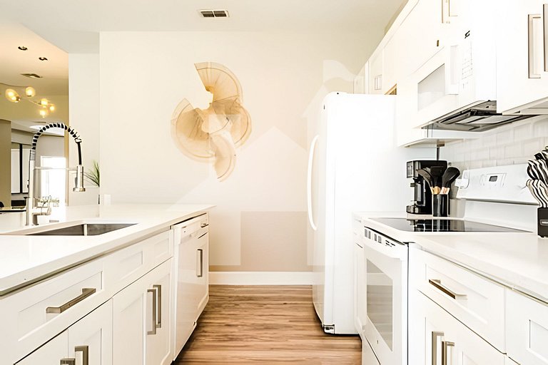 Vacation Home Near Disney, 4 bedrooms