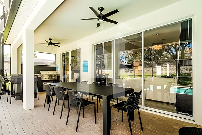 Vacation Home Near Disney, 4 bedrooms