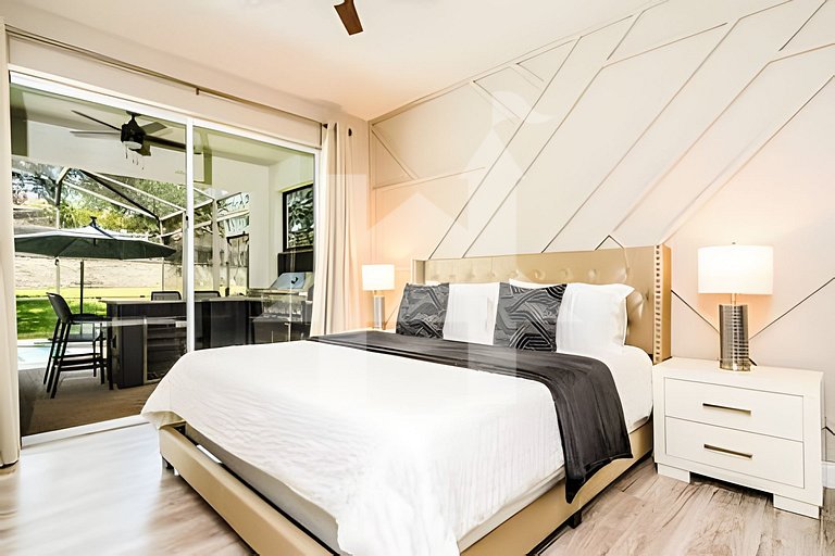 Vacation Home Near Disney, 4 bedrooms