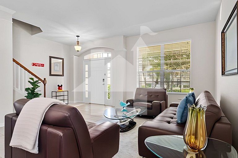 Vacation Home Near Disney, 5 bedrooms