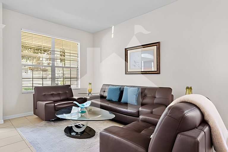 Vacation Home Near Disney, 5 bedrooms