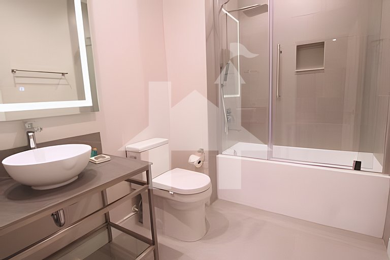 Vacation Home Near Disney, 4 bedrooms