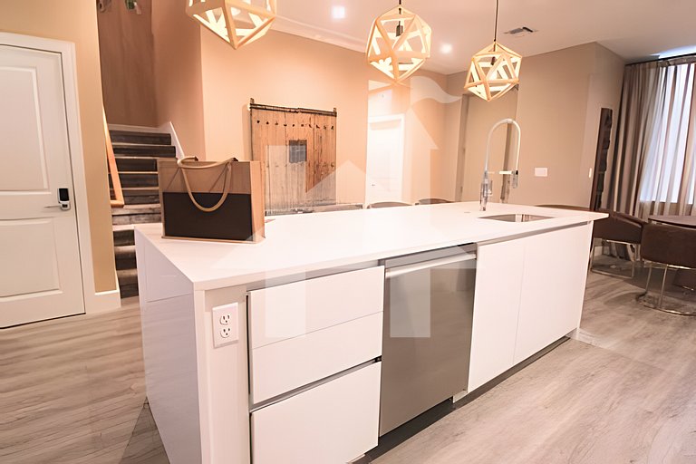 Casa Luxo 4 Suítes no Magic Village