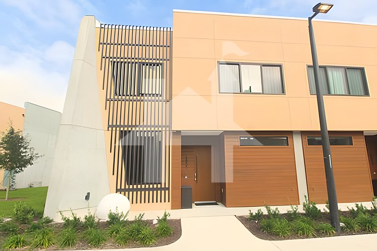 Vacation Home Near Disney, 4 bedrooms