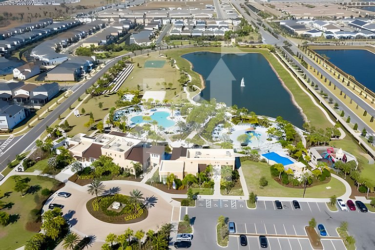 Vacation Home Near Disney, 6 bedrooms