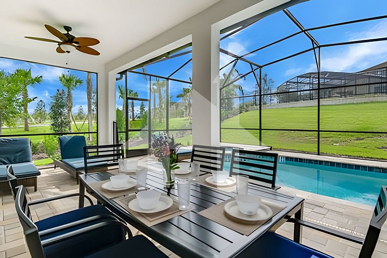 Vacation Home Near Disney, 6 bedrooms