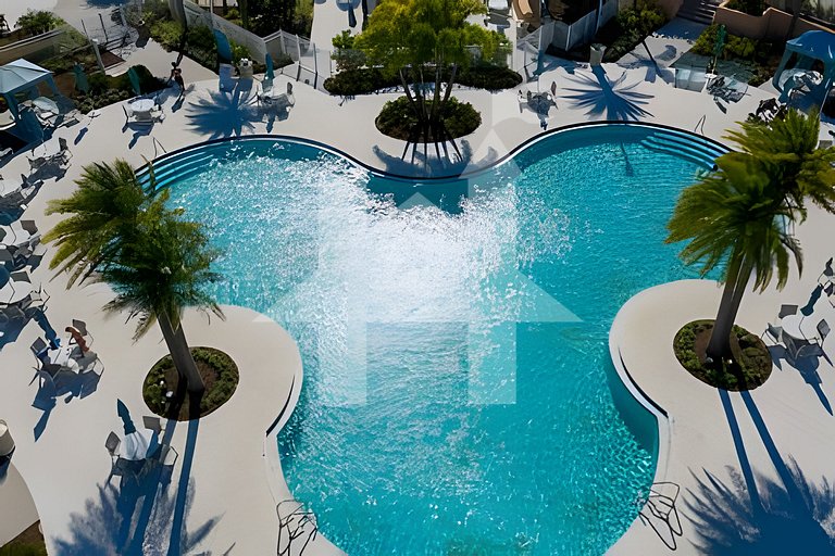 Vacation Home Near Disney, 6 bedrooms