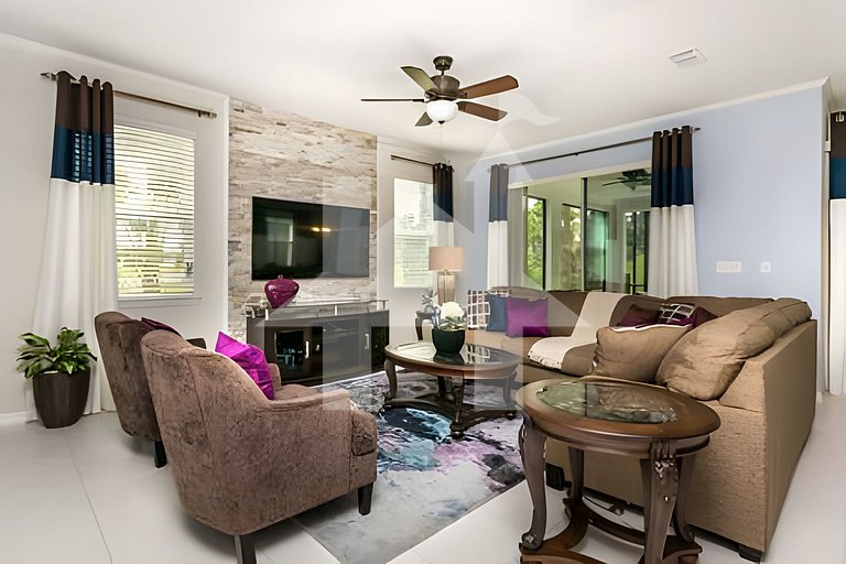 Vacation Home Near Disney, 6 bedrooms