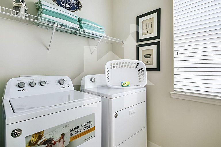 Vacation Home Near Disney, 6 bedrooms