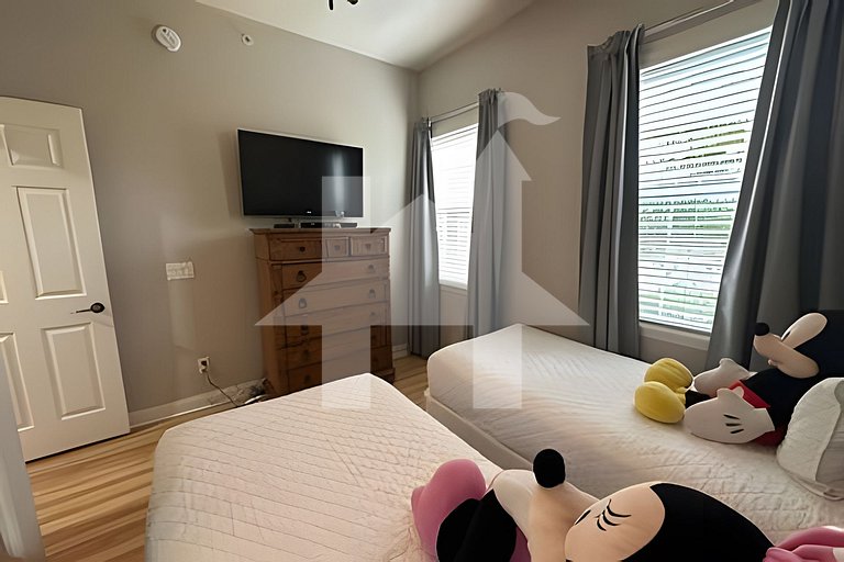 Vacation Home Near Disney, 3 bedrooms