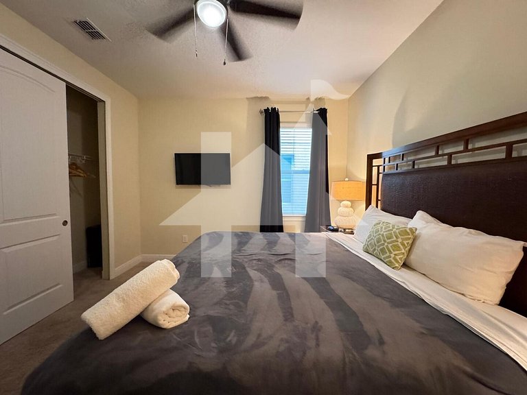 Casa 8Q c/ Piscina e Spa — Perto da Disney