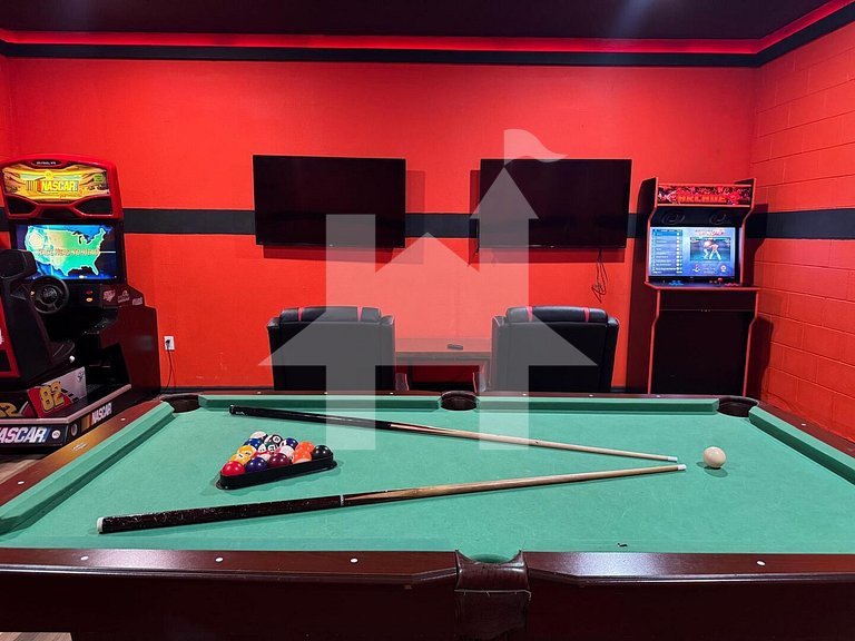 Casa 8Q c/ Piscina e Spa — Perto da Disney