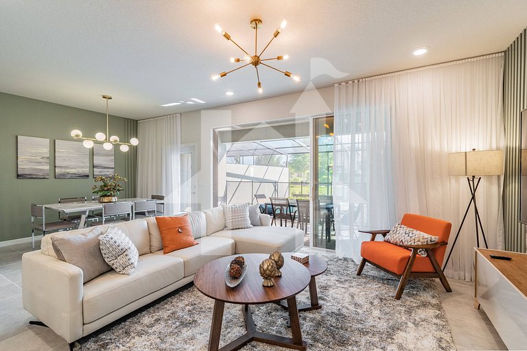 Vacation Home Near Disney, 5 bedrooms