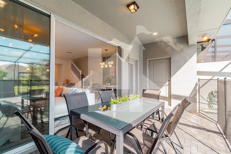 Vacation Home Near Disney, 5 bedrooms