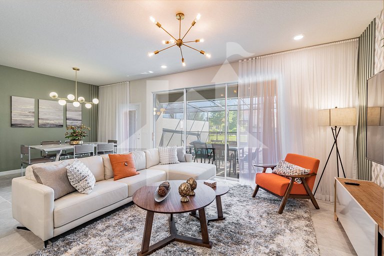 Vacation Home Near Disney, 5 bedrooms