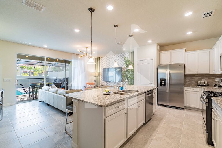 Vacation Home Near Disney, 5 bedrooms