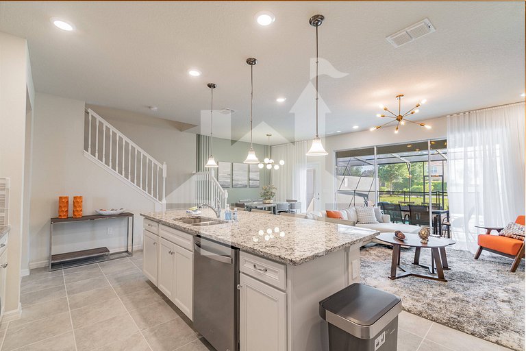 Vacation Home Near Disney, 5 bedrooms