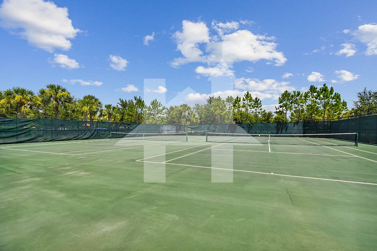 Vacation Home Near Disney, 5 bedrooms