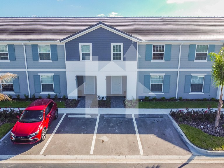 Vacation Home Near Disney, 5 bedrooms