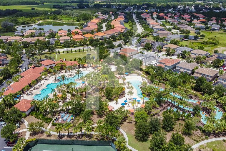 Vacation Home Near Disney, 5 bedrooms