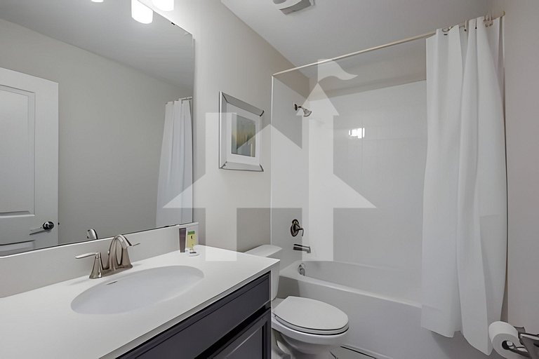 8BR Villa w/ Pool, Theater & Game Room