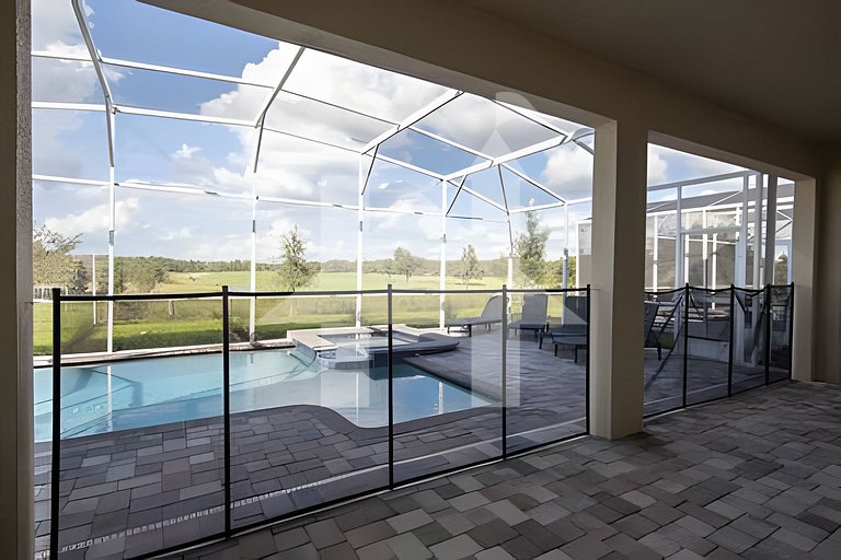 Casa 8Q c/ Piscina, Cinema e Game Room