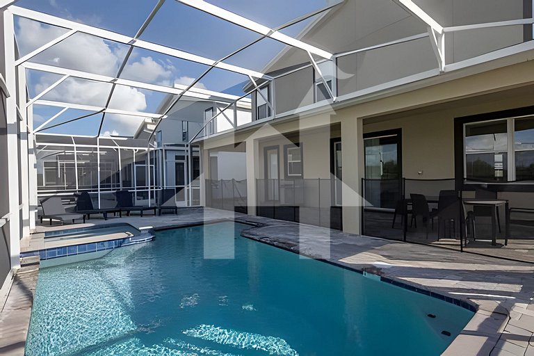 Casa 8Q c/ Piscina, Cinema e Game Room