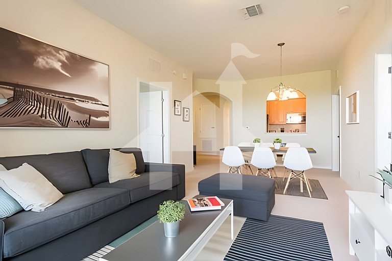 Vista Cay 3BR Condo Near Universal & OCCC