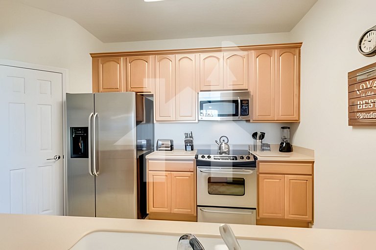 Vista Cay 3BR Condo Near Universal & OCCC