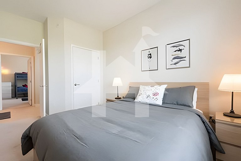 Vista Cay 3BR Condo Near Universal & OCCC