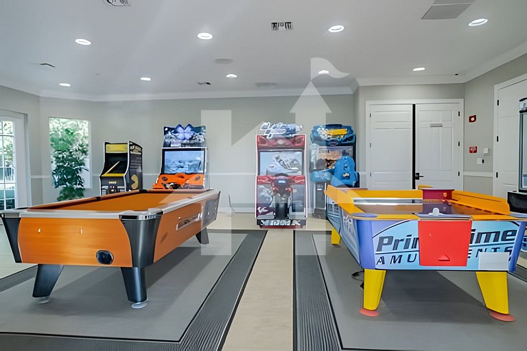 Vista Cay 3BR Condo Near Universal & OCCC