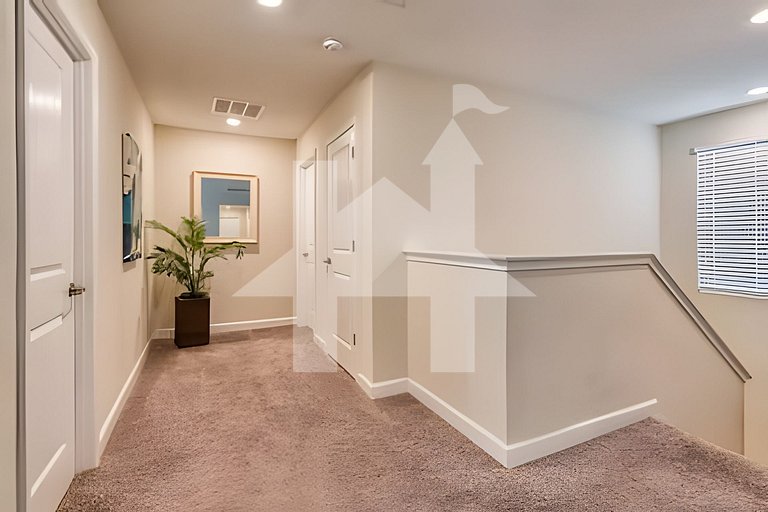 6BR Pool Home w/ Mickey + Avengers – Storey Lake