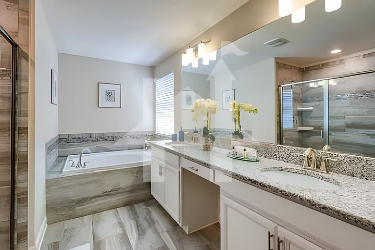 6BR Pool Home w/ Mickey + Avengers – Storey Lake