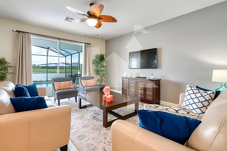 6BR Pool Home w/ Mickey + Avengers – Storey Lake