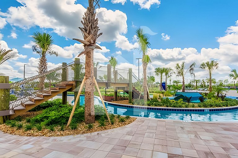 6BR Pool Home w/ Mickey + Avengers – Storey Lake