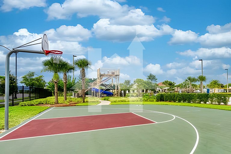 6BR Pool Home w/ Mickey + Avengers – Storey Lake