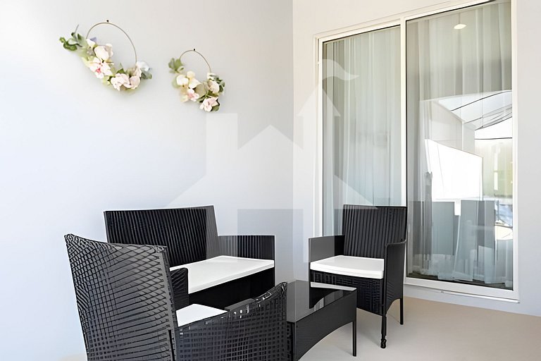 Disney 4BR Home w/ Pool + Themed Bedrooms