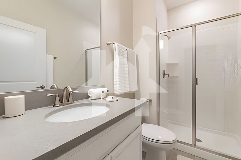 Vacation Home Near Disney, 4 bedrooms